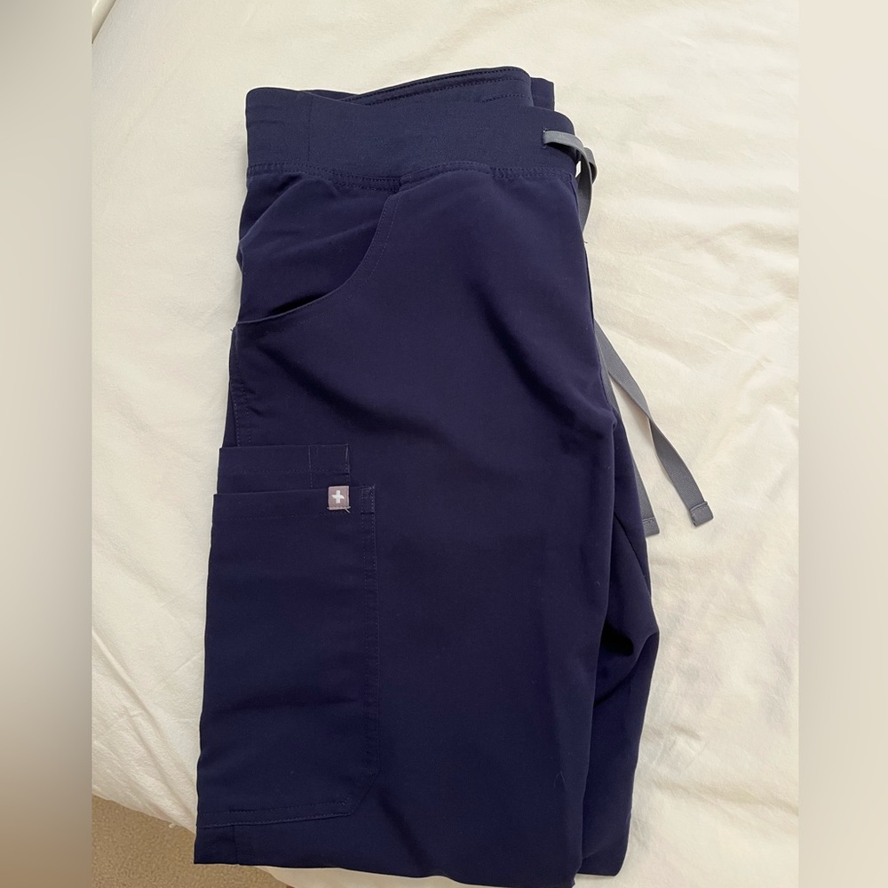 Figs scrub bottoms- navy cargo scrub pants